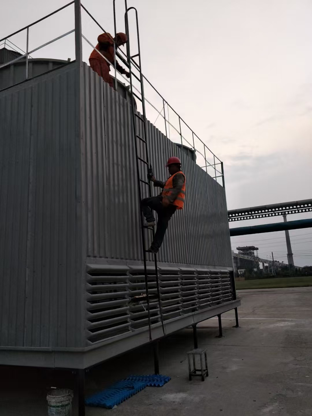 方形逆流式冷卻塔