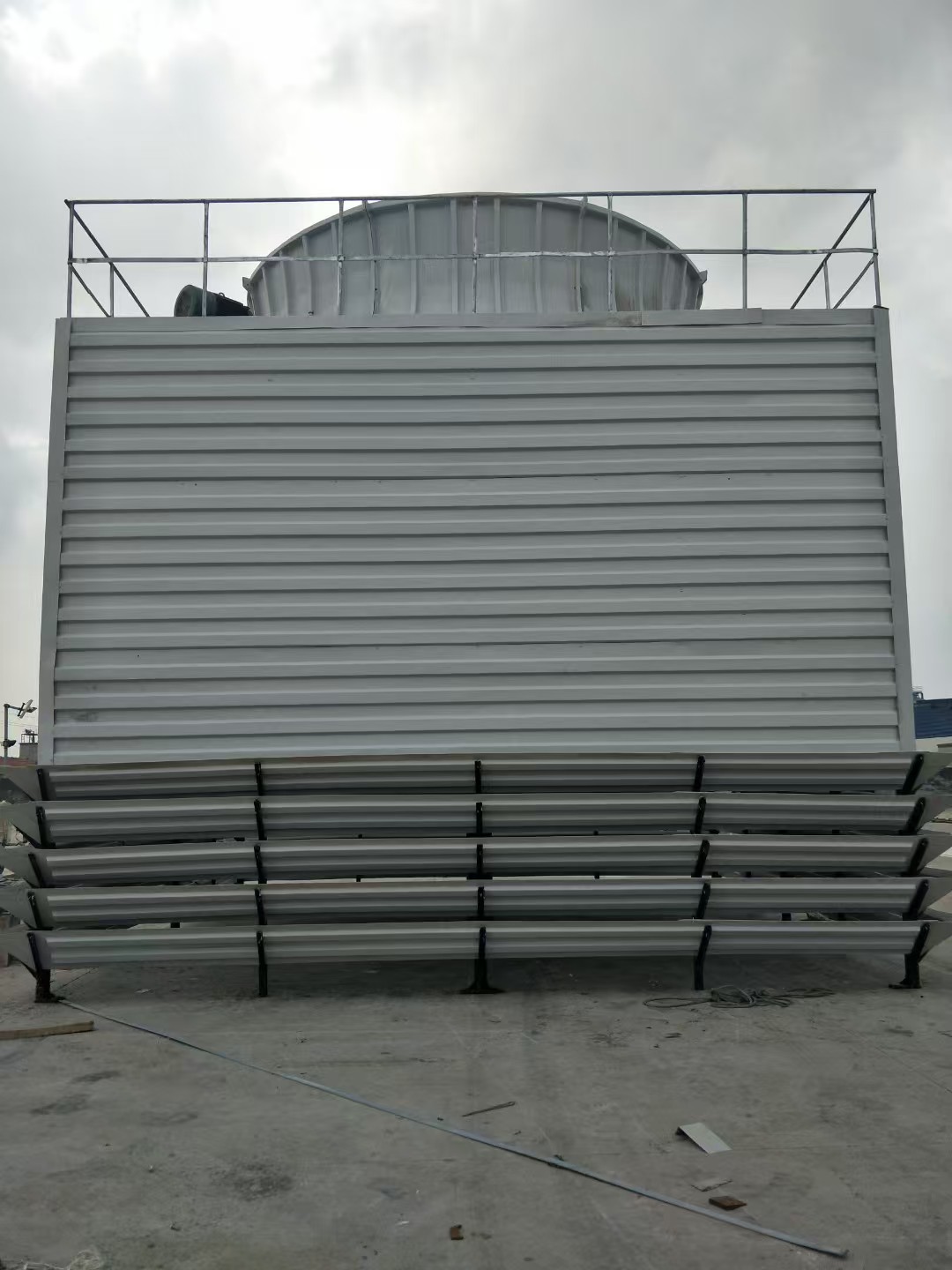 方形逆流式冷卻塔